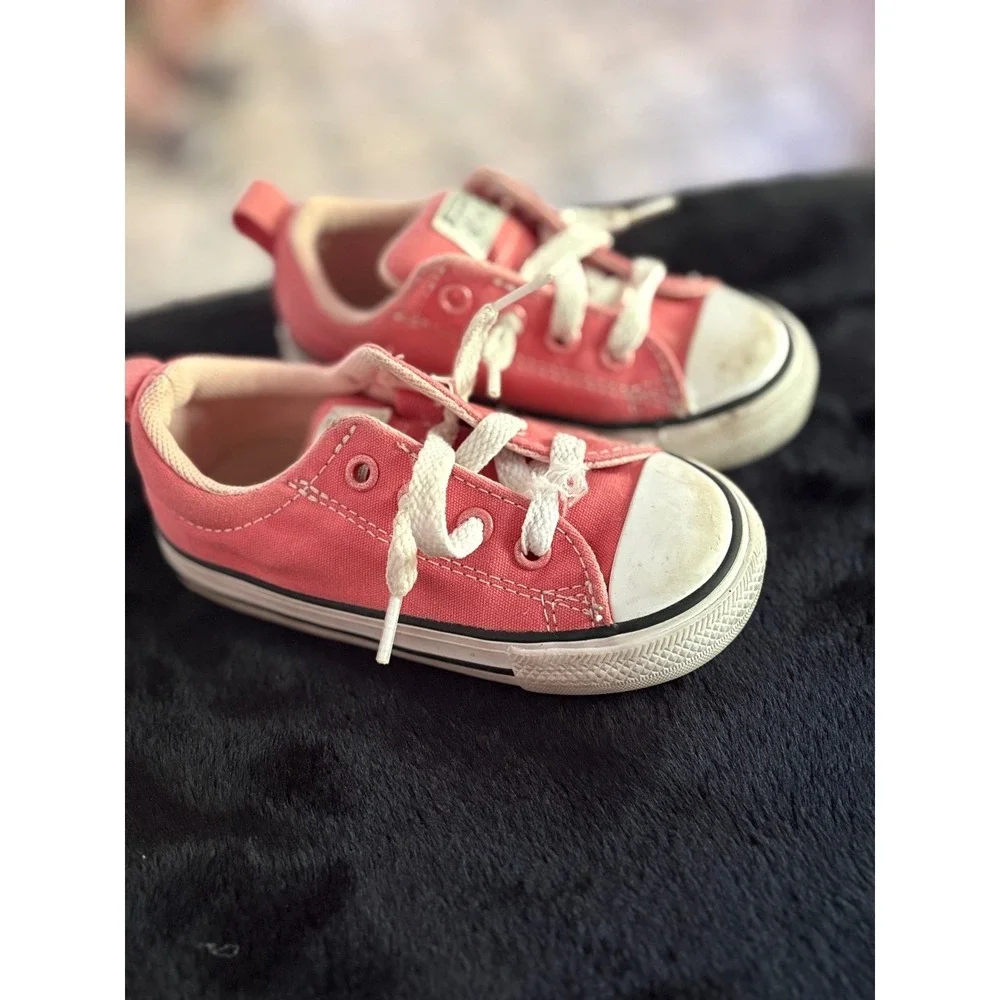 Converse All Star‎ Low Top Pink Canvas Infant Sneakers Size 7 771596F